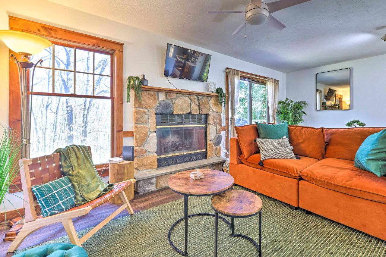 Pocono Retreat, 1 Mi To State Park And Ski Access! Tannersville Exteriör bild