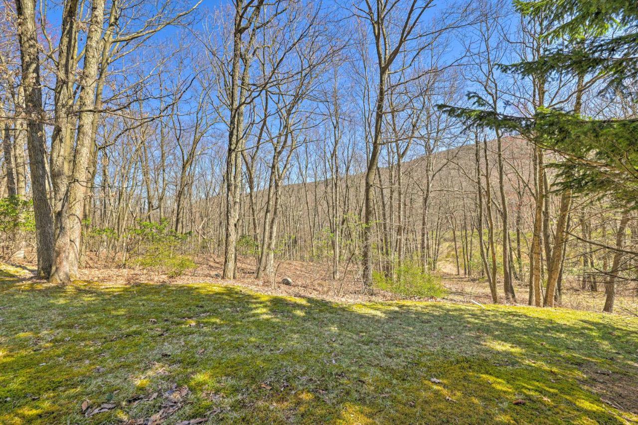 Pocono Retreat, 1 Mi To State Park And Ski Access! Tannersville Exteriör bild